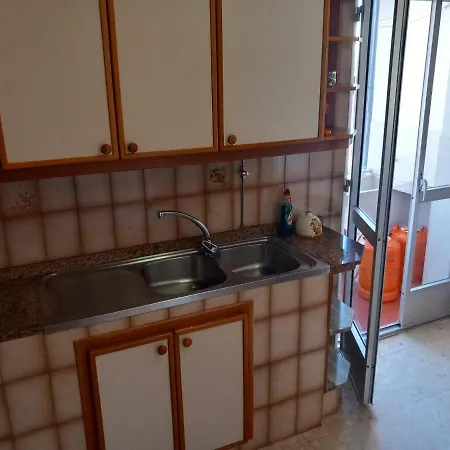 2º Izq. Piso En O Grove, Vacaciones Y Fines De Semana. Appartamento